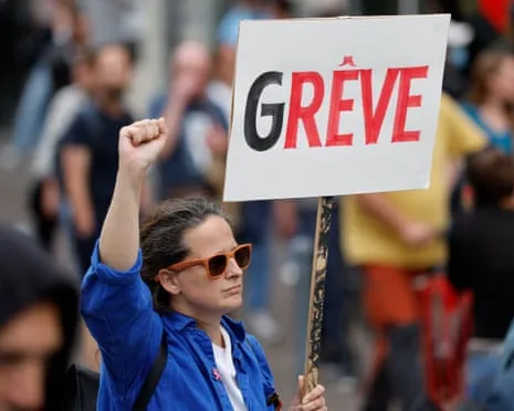 France Bracing for Major Protest Day During Worsening Political Crisis